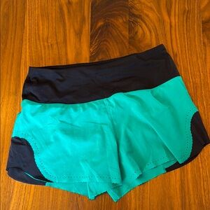 Lululemon Shorts. Size 6